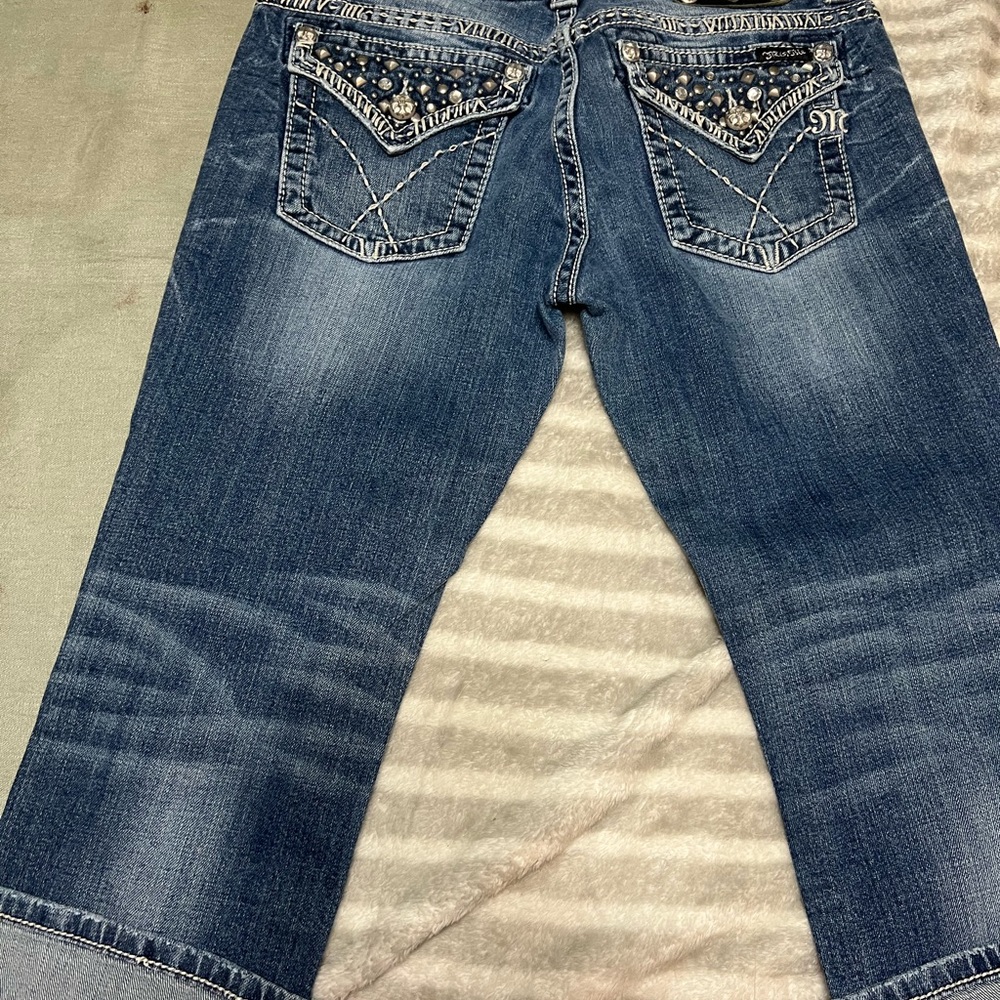 Miss me crop jeans